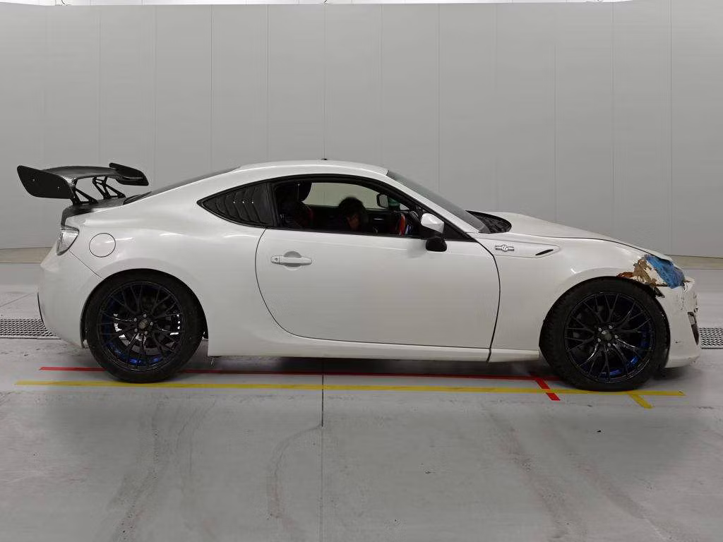TOYOTA GT 86