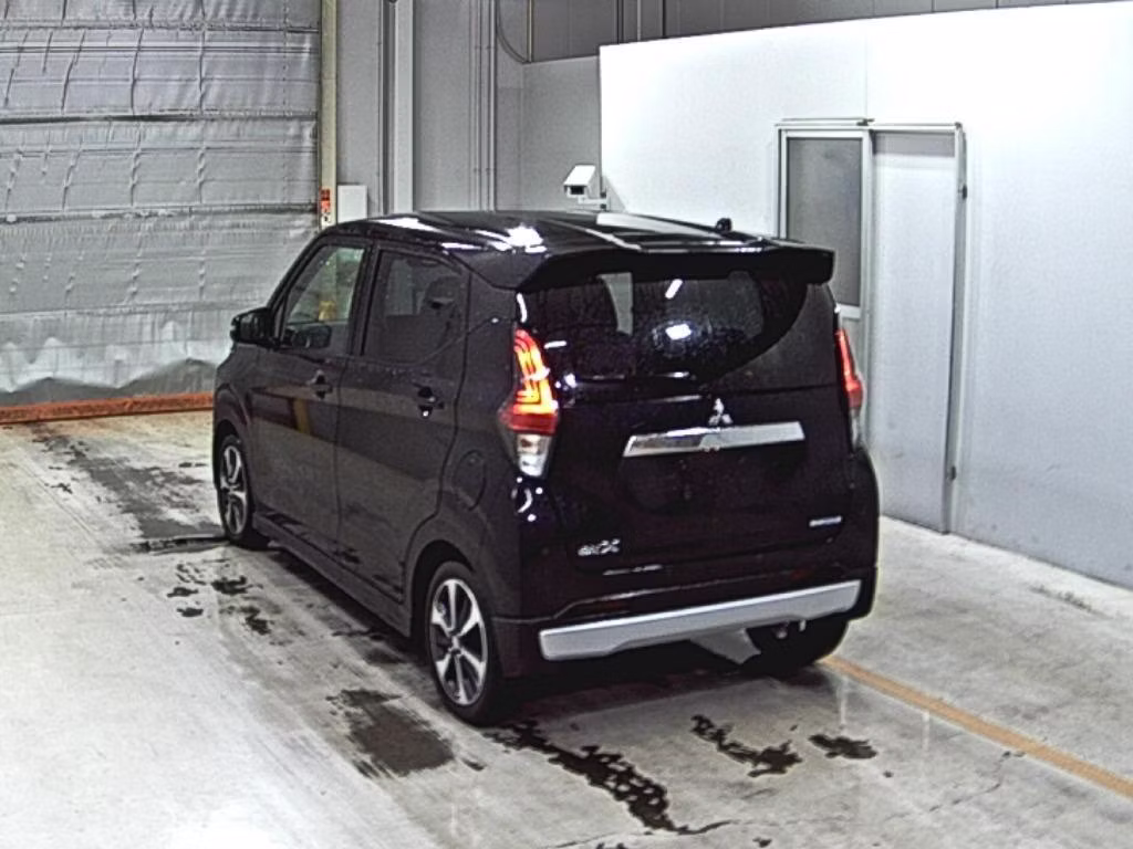 MITSUBISHI EK X