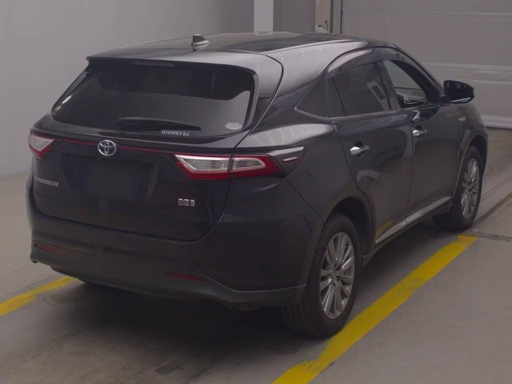 TOYOTA HARRIER