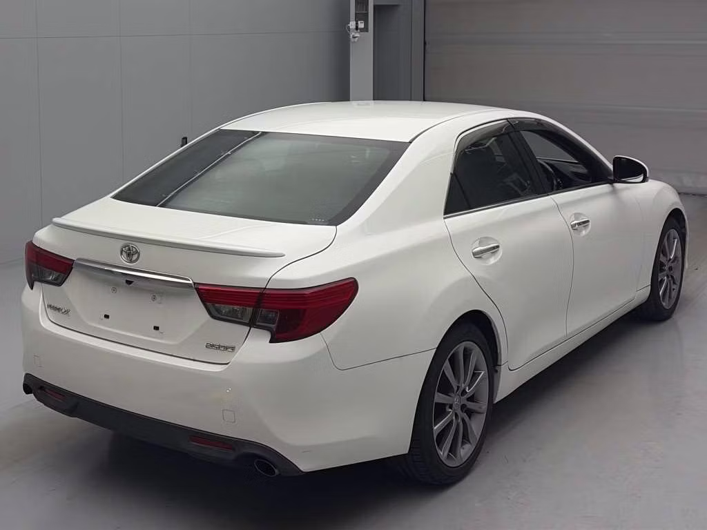 TOYOTA MARK X