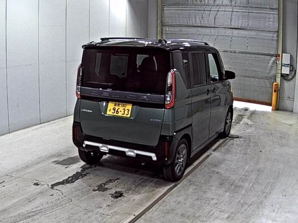 MITSUBISHI DELICA MINI