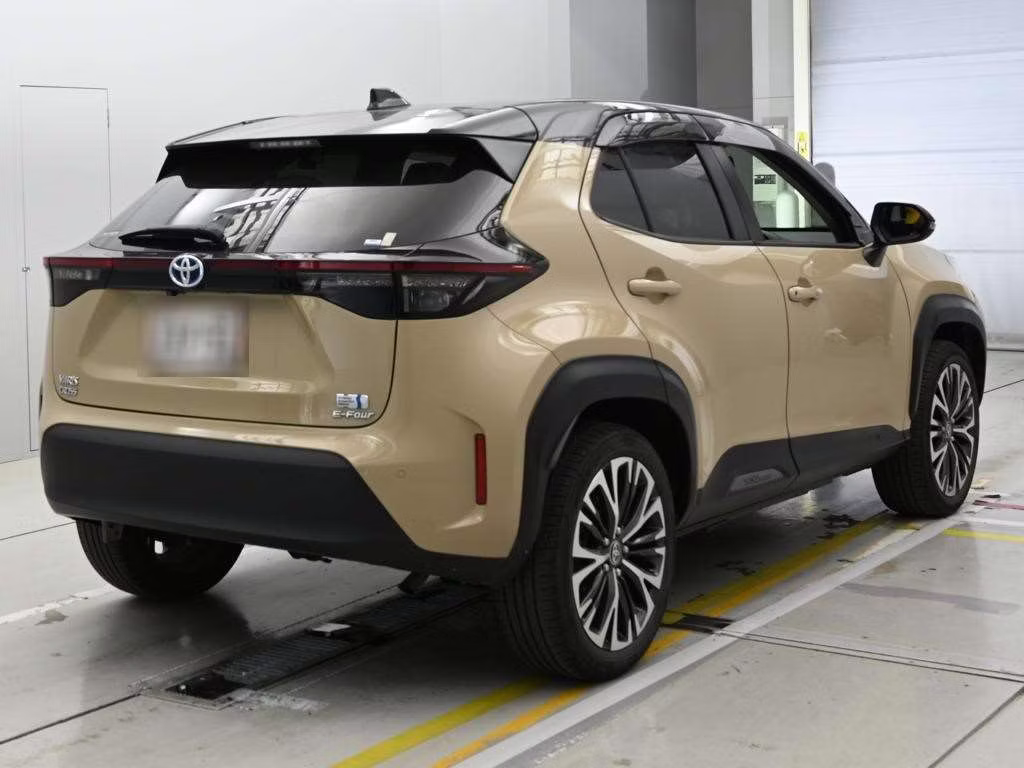 TOYOTA YARIS CROSS