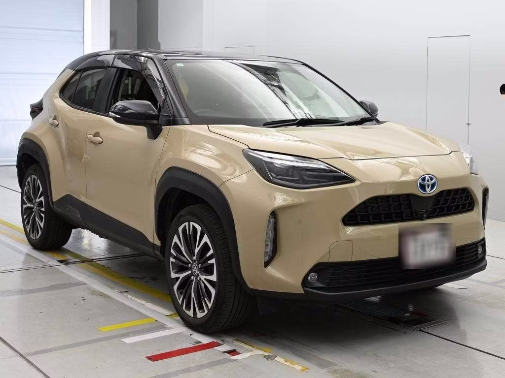 TOYOTA YARIS CROSS
