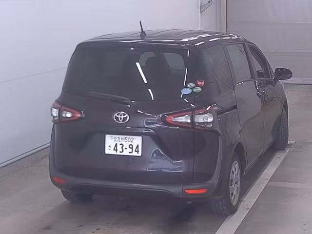 TOYOTA SIENTA
