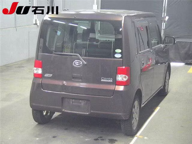 DAIHATSU MOVE CONTE