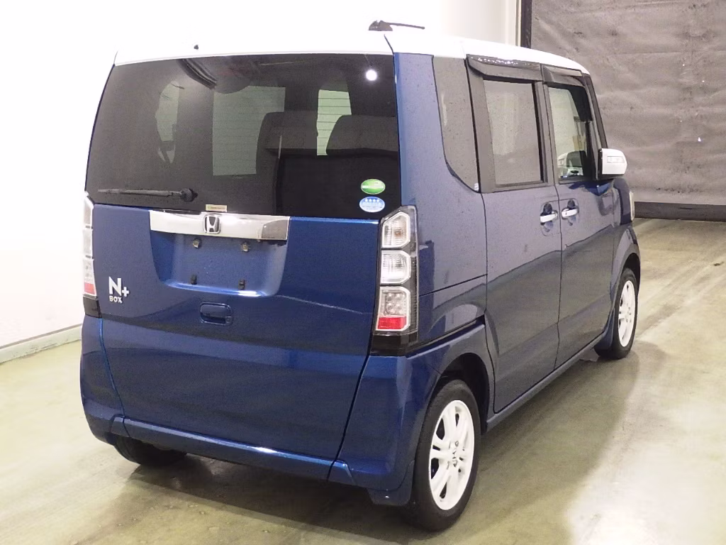 HONDA N-BOX+