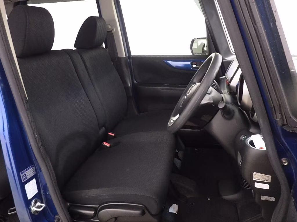 HONDA N-BOX+