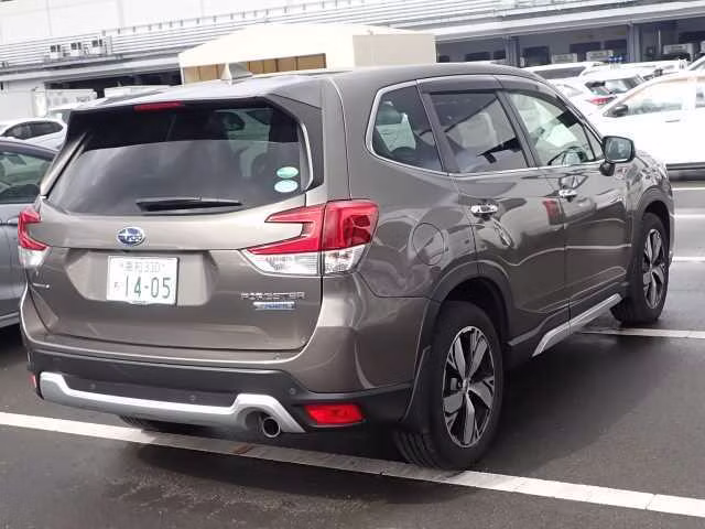 SUBARU FORESTER
