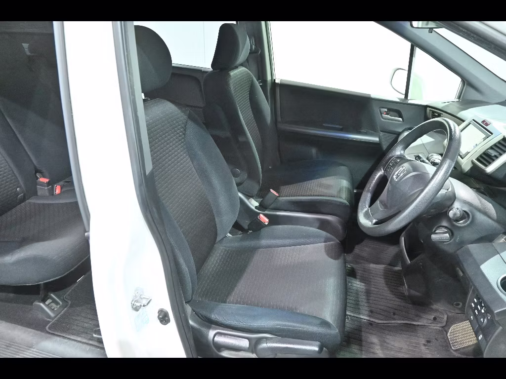 HONDA FREED SPIKE