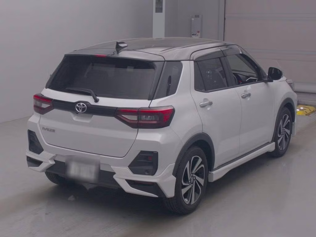 TOYOTA RAIZE