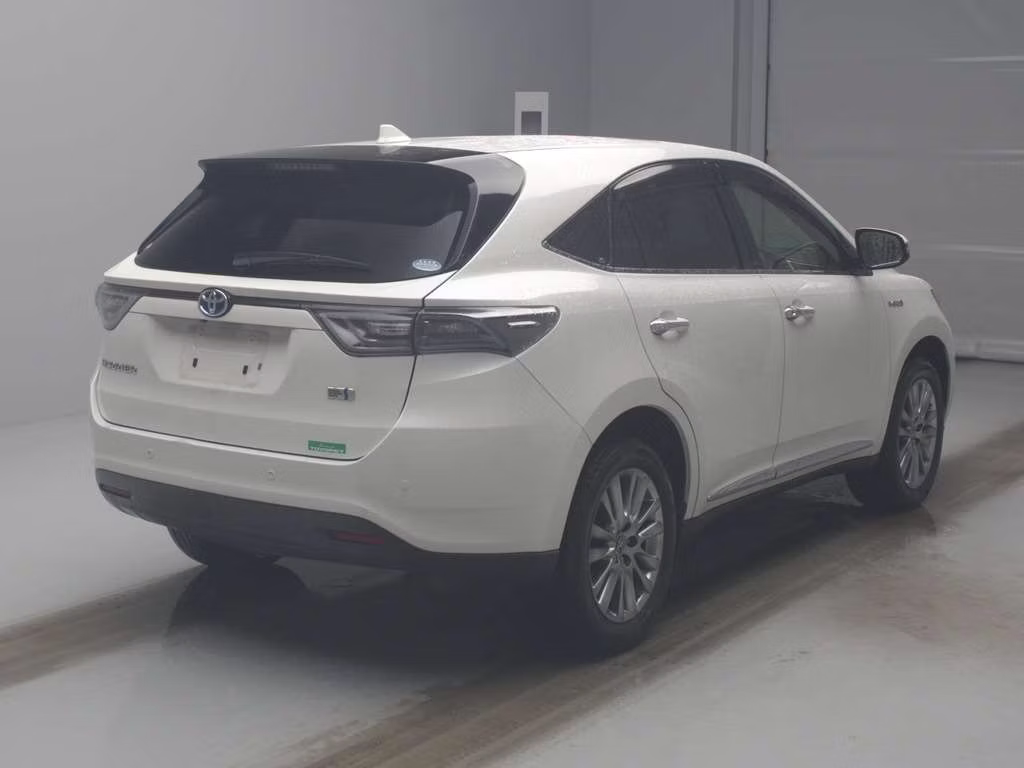 TOYOTA HARRIER