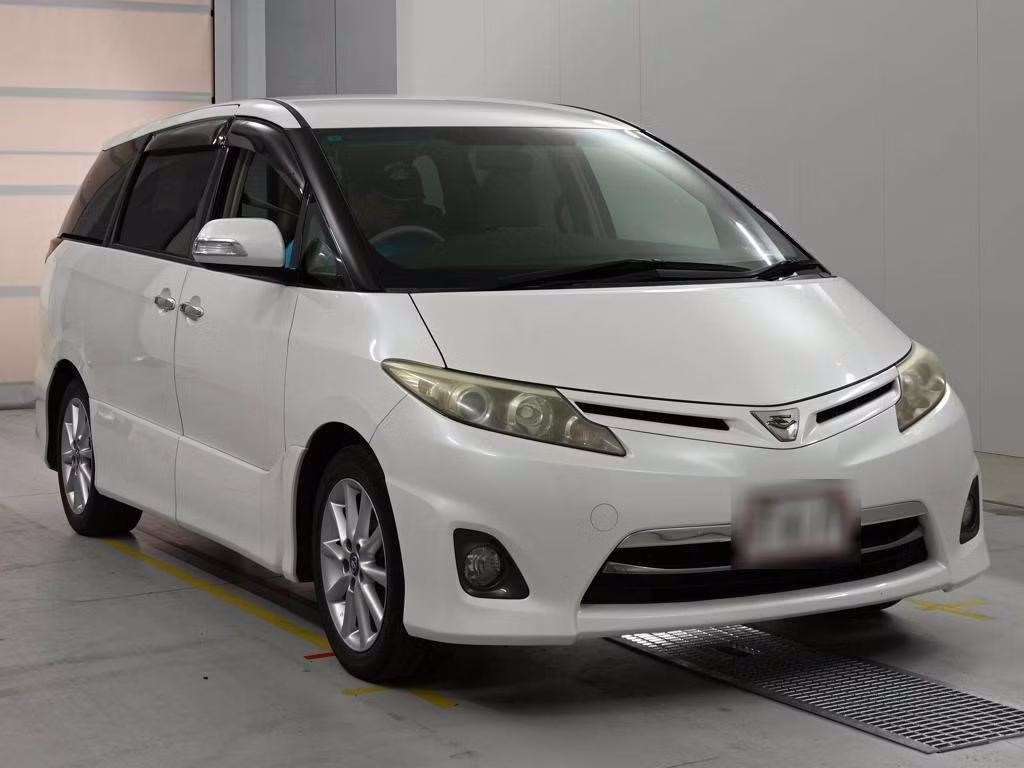 TOYOTA ESTIMA