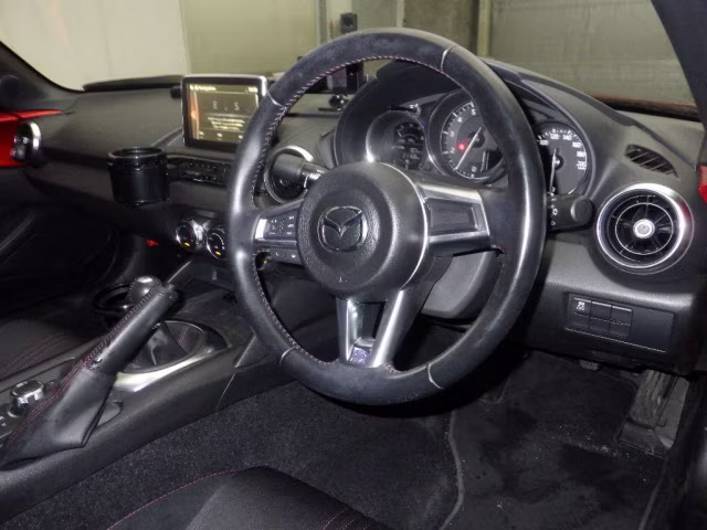 MAZDA MX-5