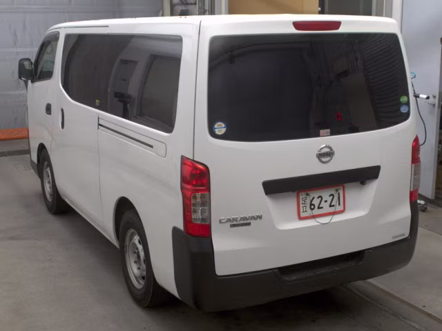 NISSAN NV350 CARAVAN