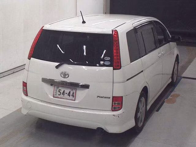 TOYOTA ISIS