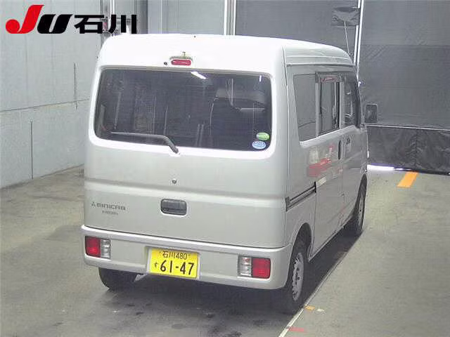 MITSUBISHI MINICAB