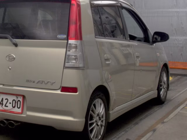 DAIHATSU MIRA AVY
