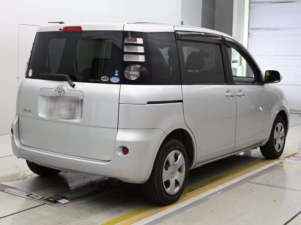 TOYOTA SIENTA
