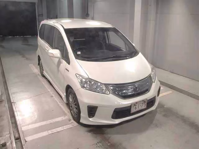 HONDA FREED