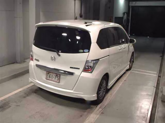 HONDA FREED