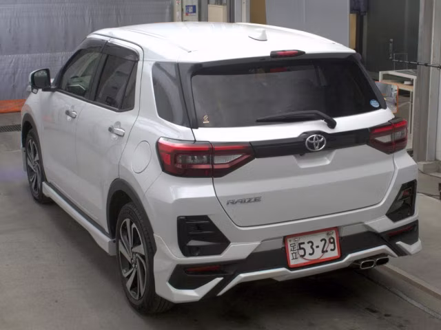 TOYOTA RAIZE