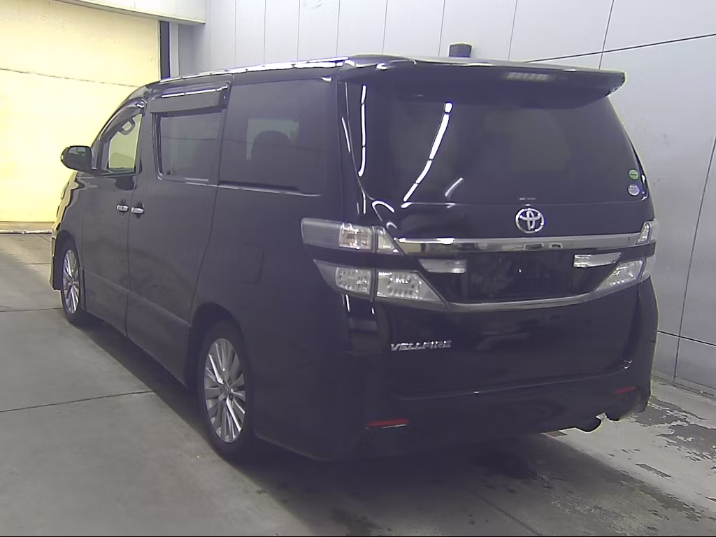 TOYOTA VELLFIRE