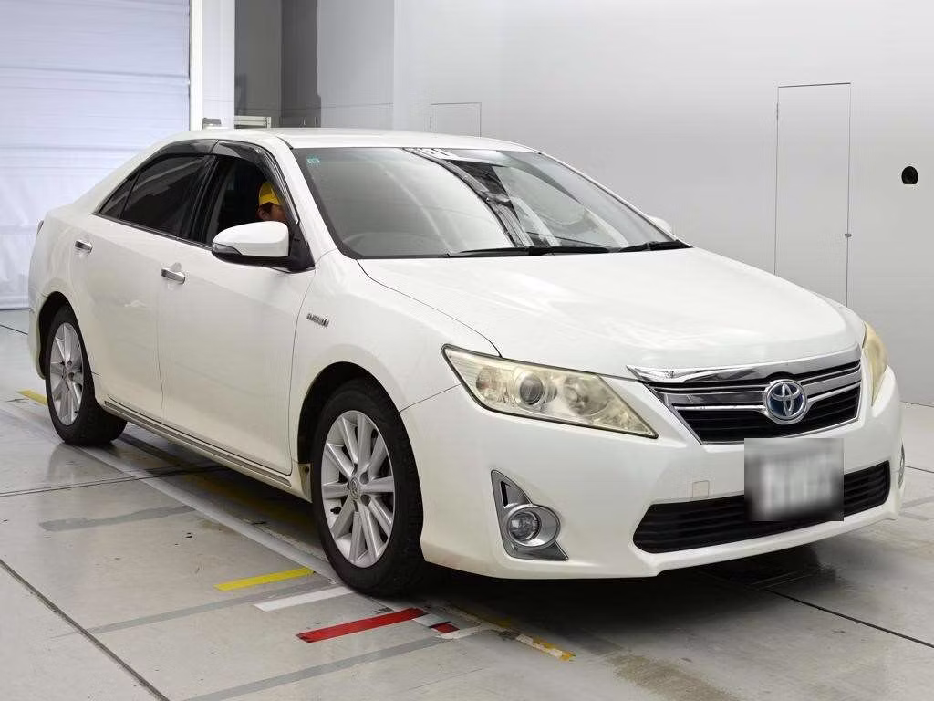 TOYOTA CAMRY