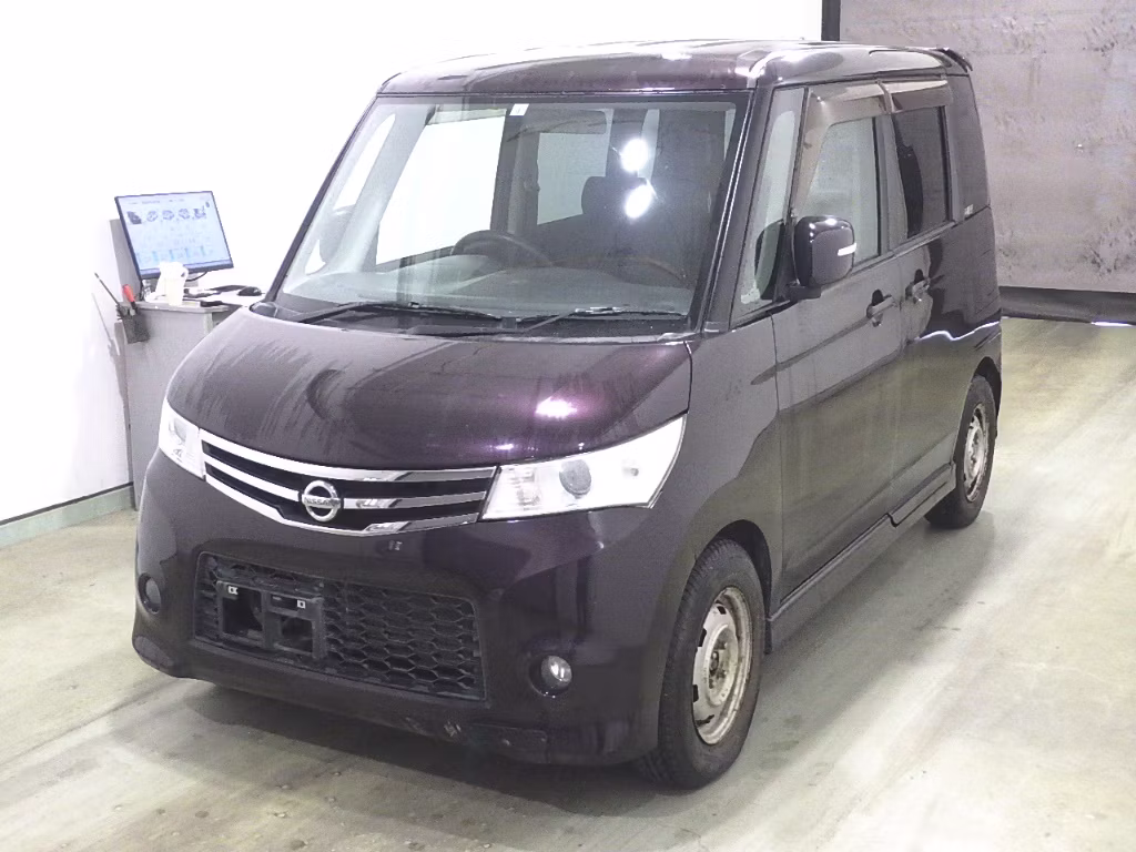 NISSAN ROOX