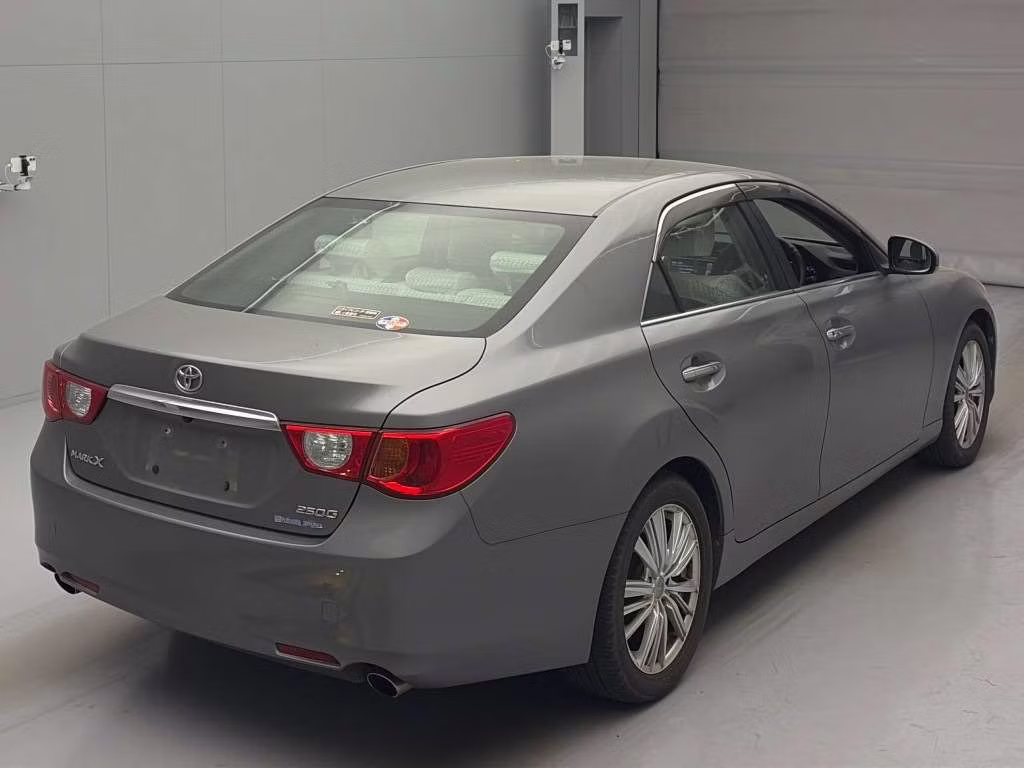 TOYOTA MARK X