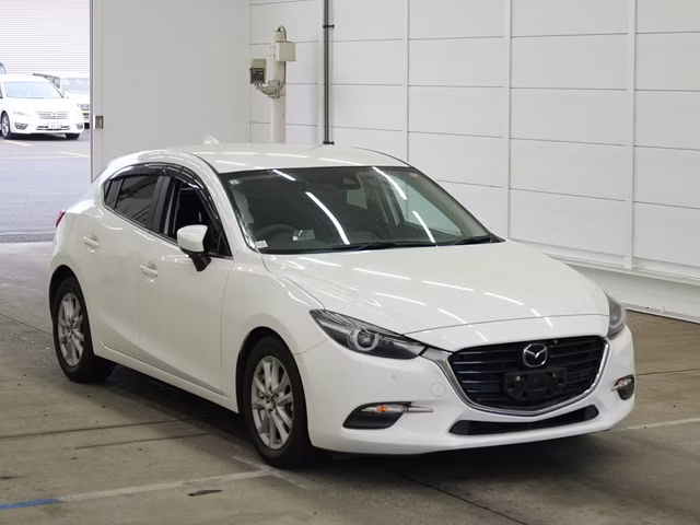 MAZDA AXELA