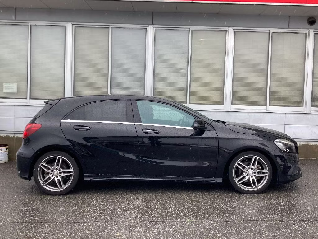 MERCEDES-BENZ A-CLASS