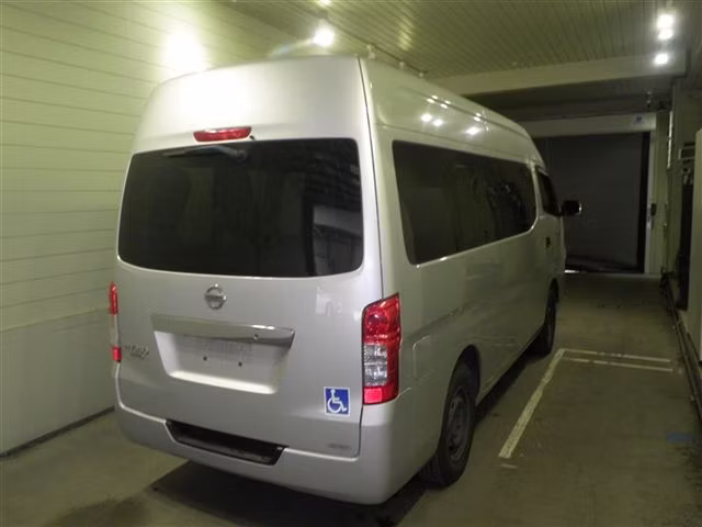 NISSAN NV350 CARAVAN