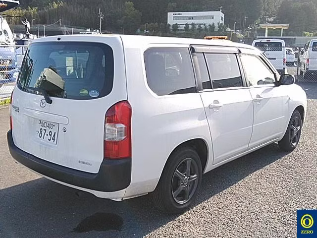 MAZDA FAMILIA