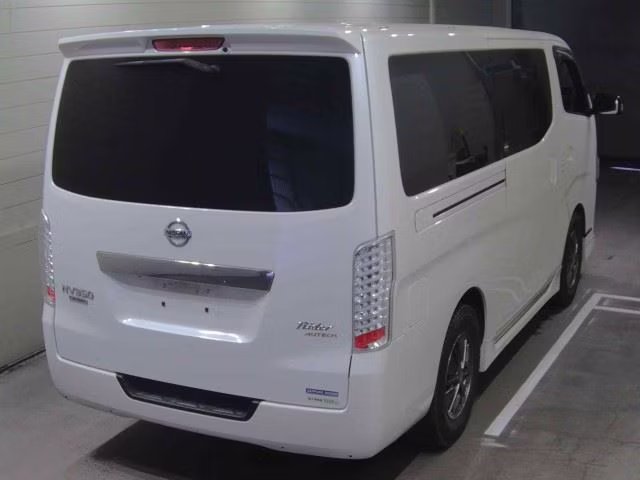 NISSAN NV350 CARAVAN