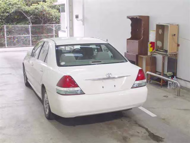 TOYOTA MARK II