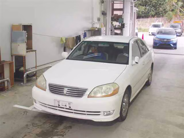TOYOTA MARK II