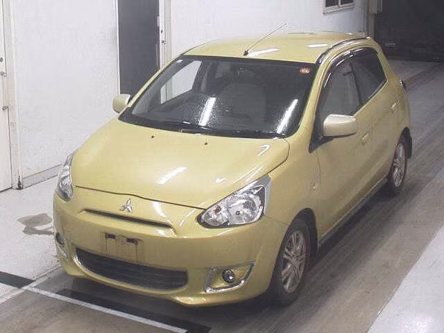 MITSUBISHI MIRAGE