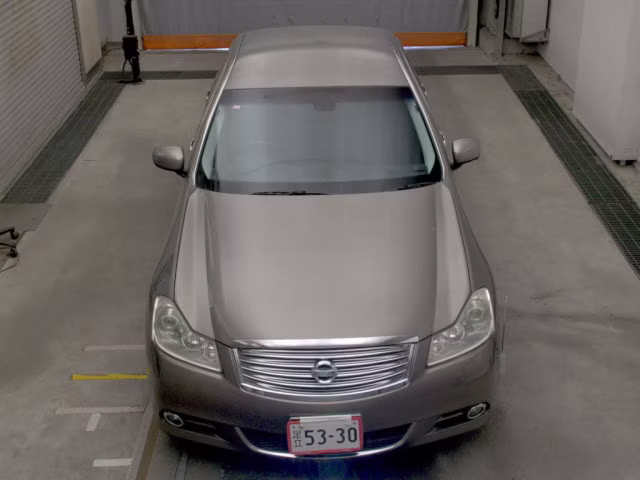 NISSAN FUGA