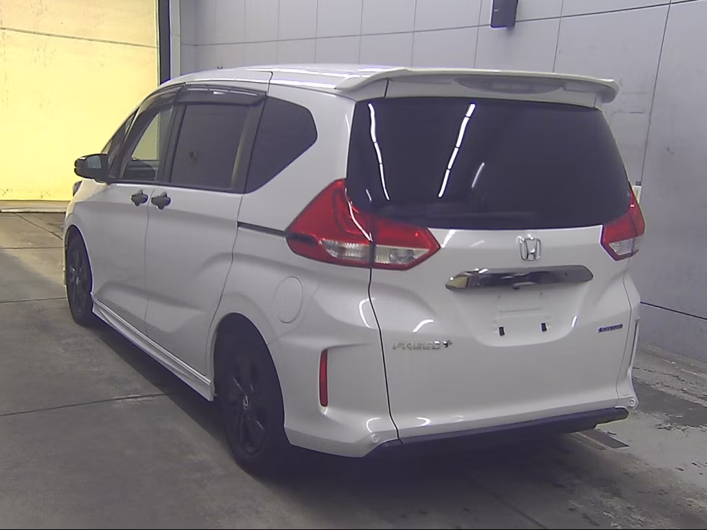 HONDA FREED+