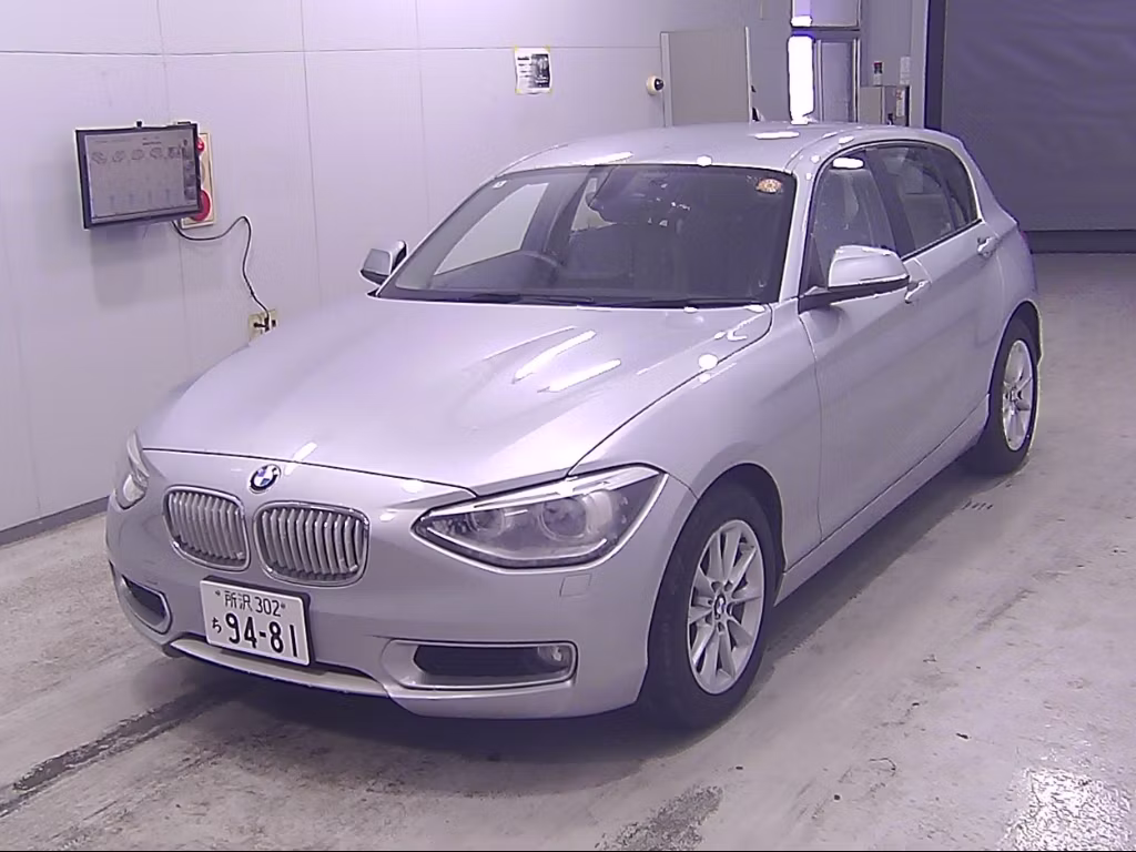 BMW 1-SERIES