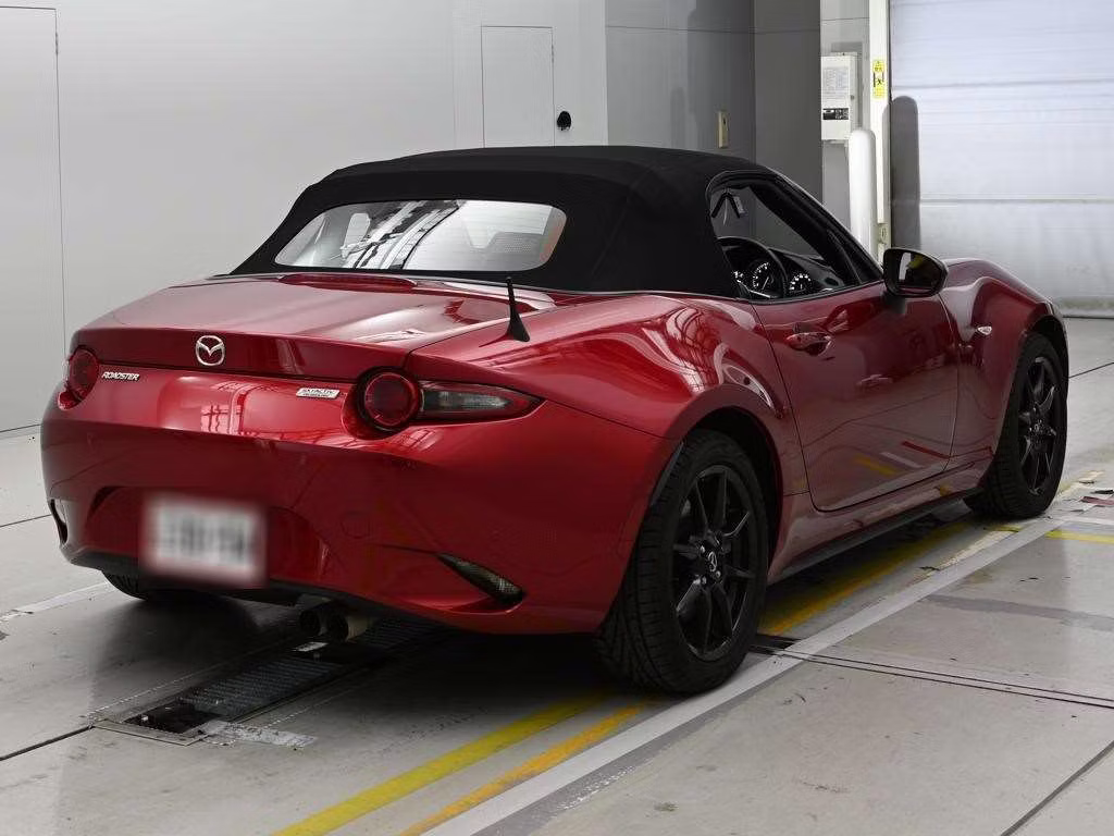 MAZDA MX-5