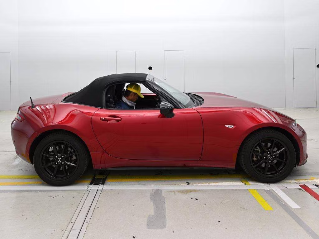MAZDA MX-5