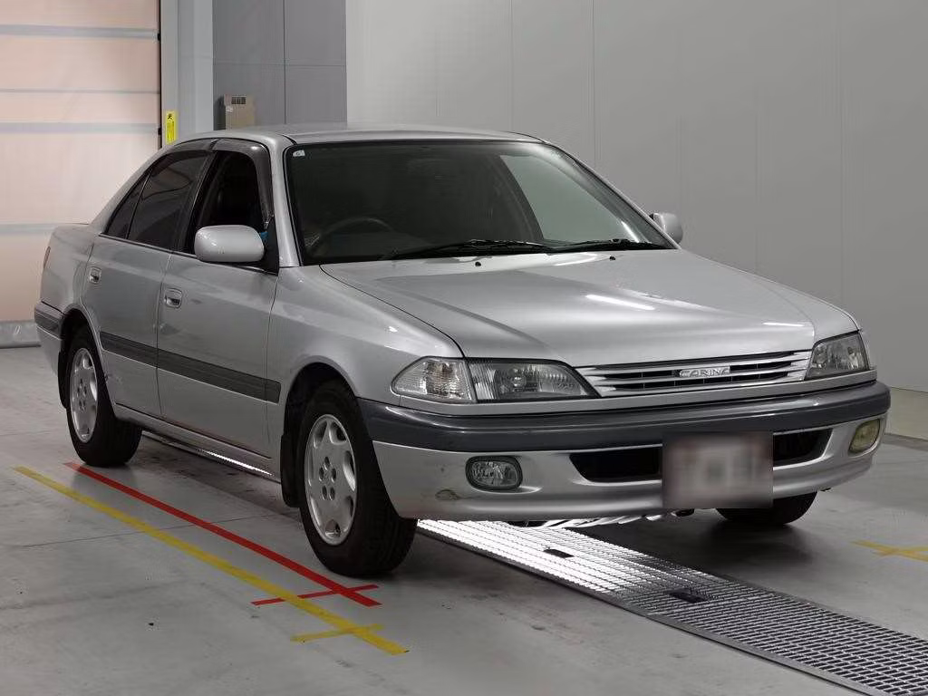 TOYOTA CARINA