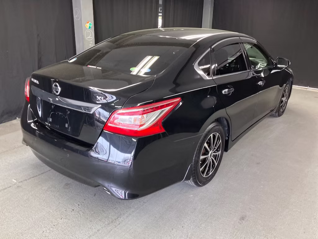 NISSAN TEANA