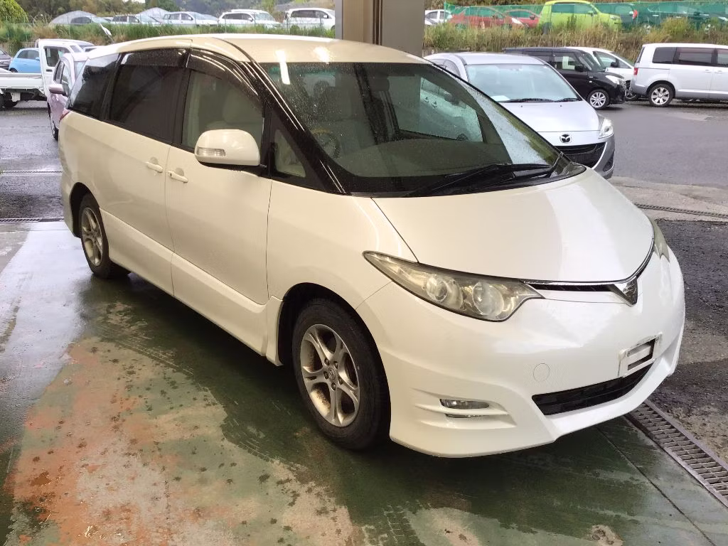 TOYOTA ESTIMA