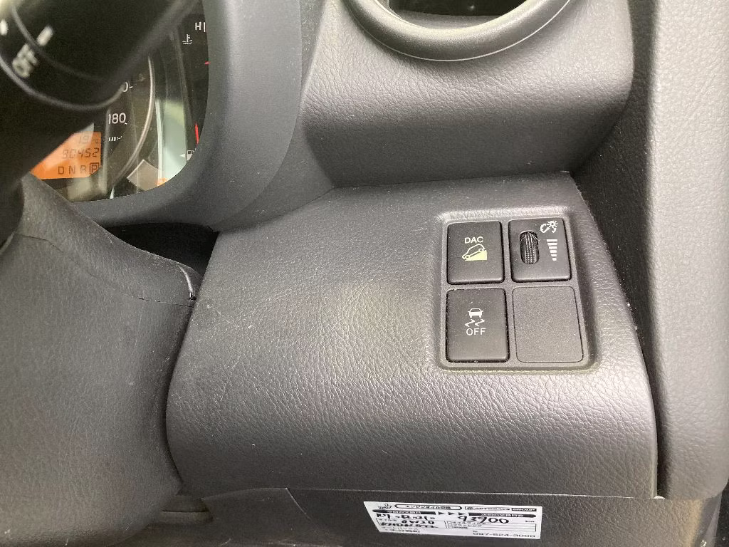 TOYOTA VANGUARD