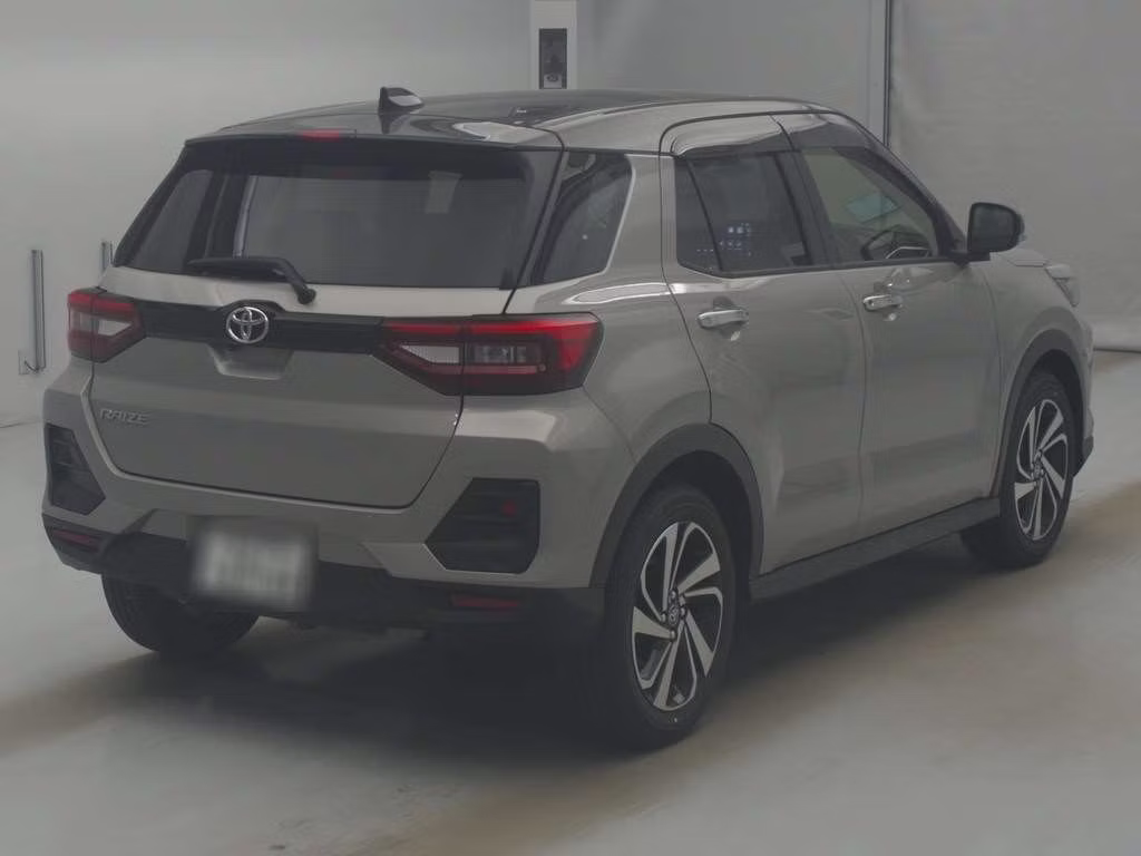 TOYOTA RAIZE