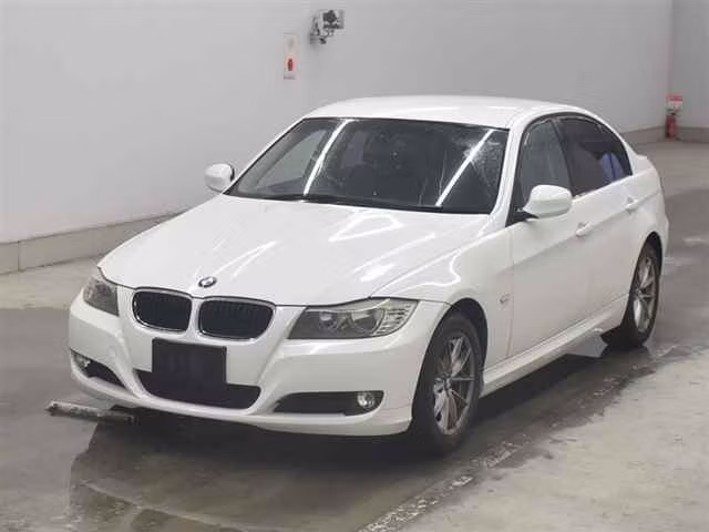 BMW 3-SERIES