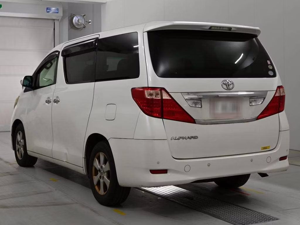 TOYOTA ALPHARD