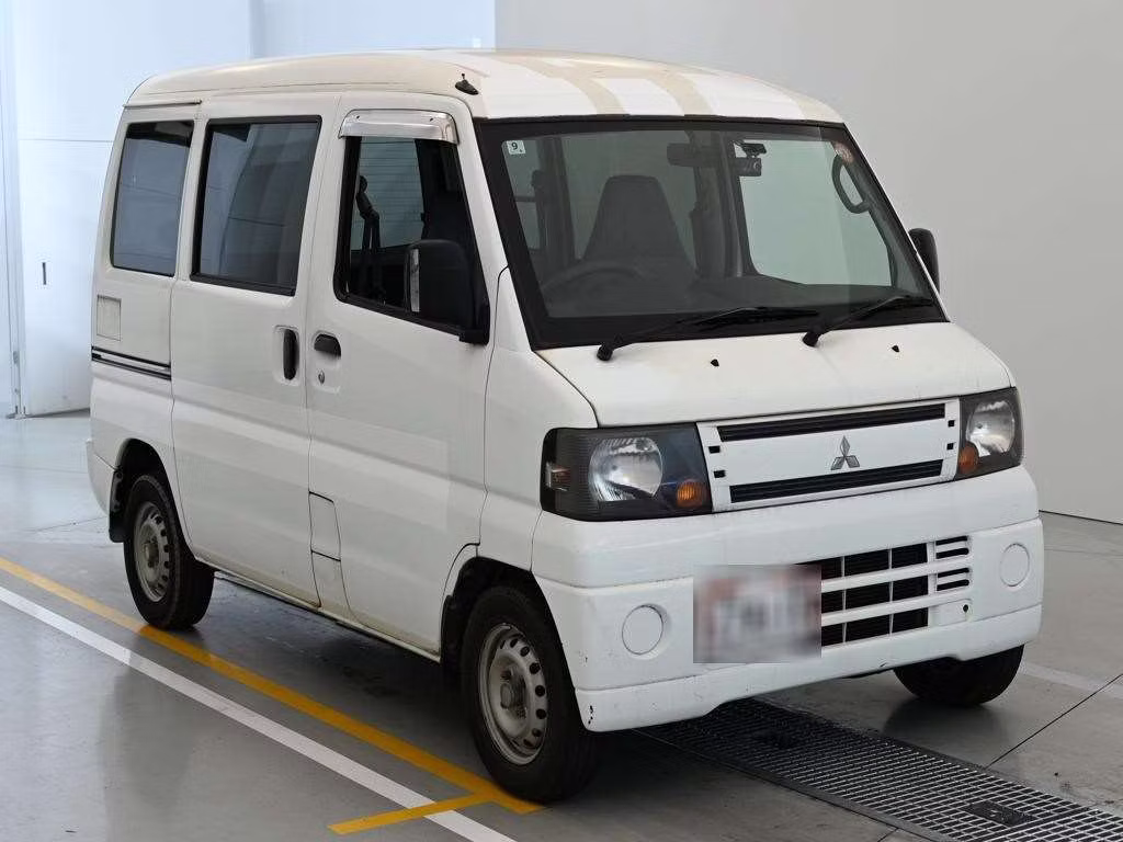 MITSUBISHI MINICAB
